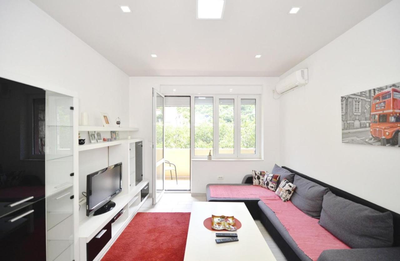 Central Apartment Njegoseva 214 Kotor Dış mekan fotoğraf