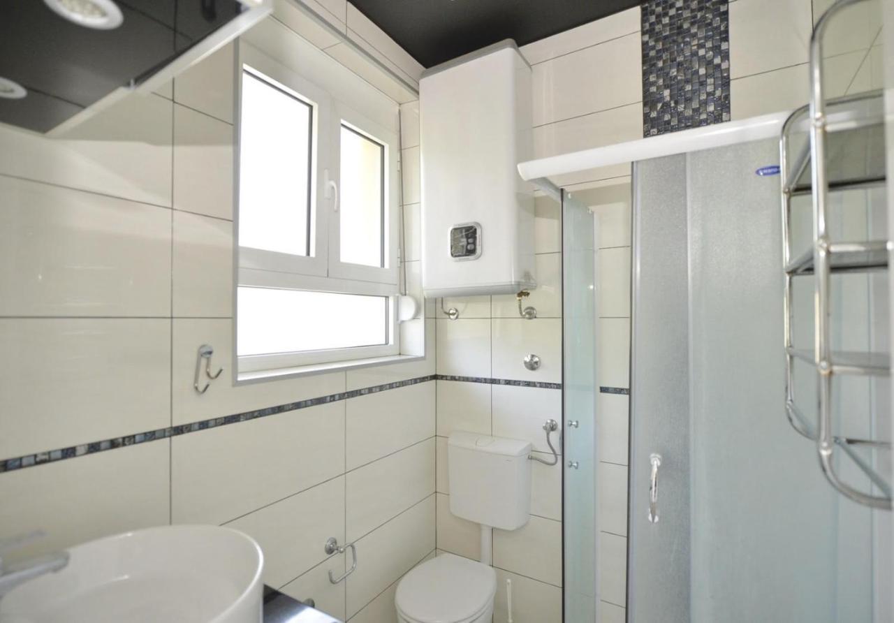 Central Apartment Njegoseva 214 Kotor Dış mekan fotoğraf