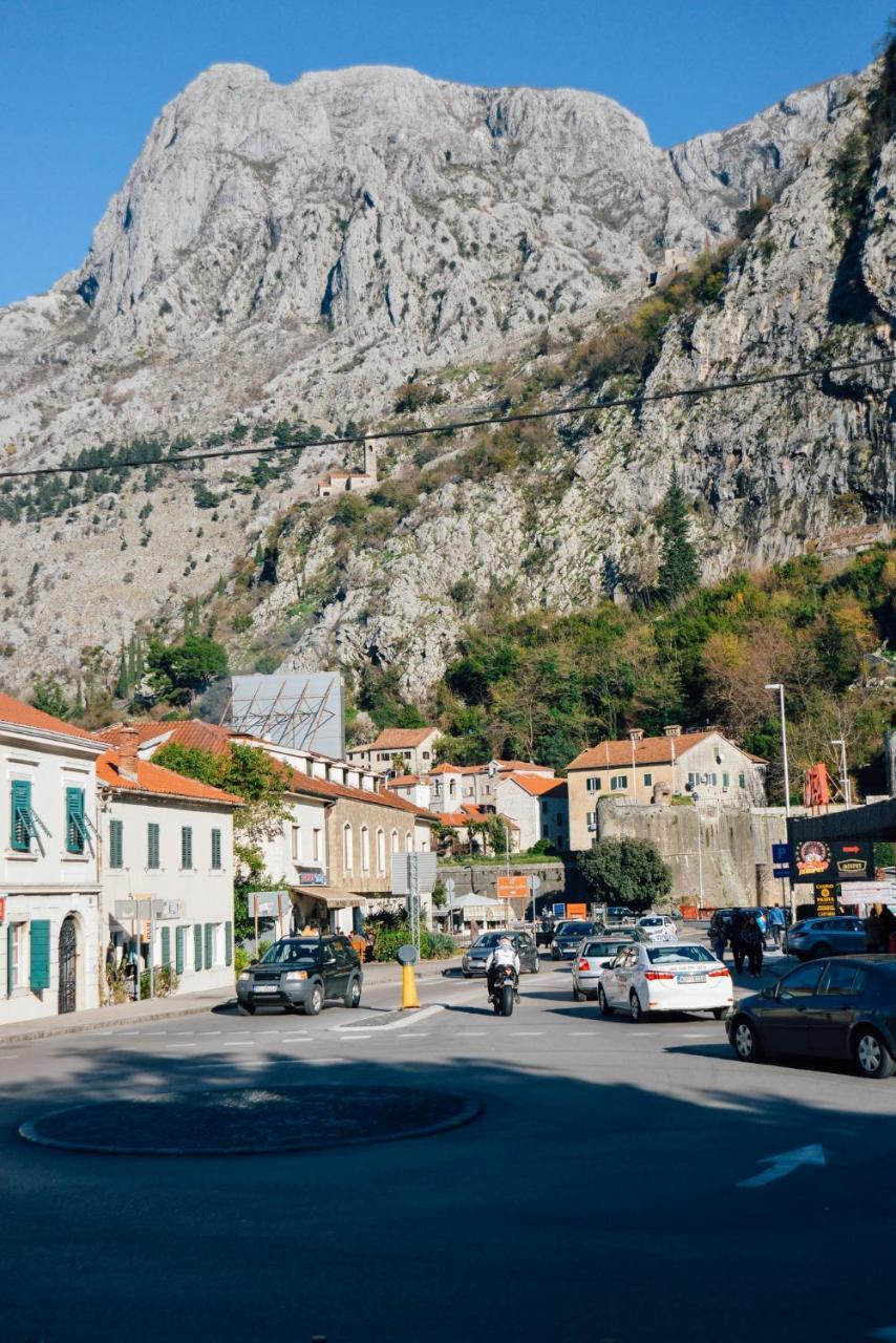 Central Apartment Njegoseva 214 Kotor Dış mekan fotoğraf